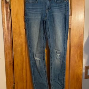 Lauren Conrad distressed skinny jeans size 4
